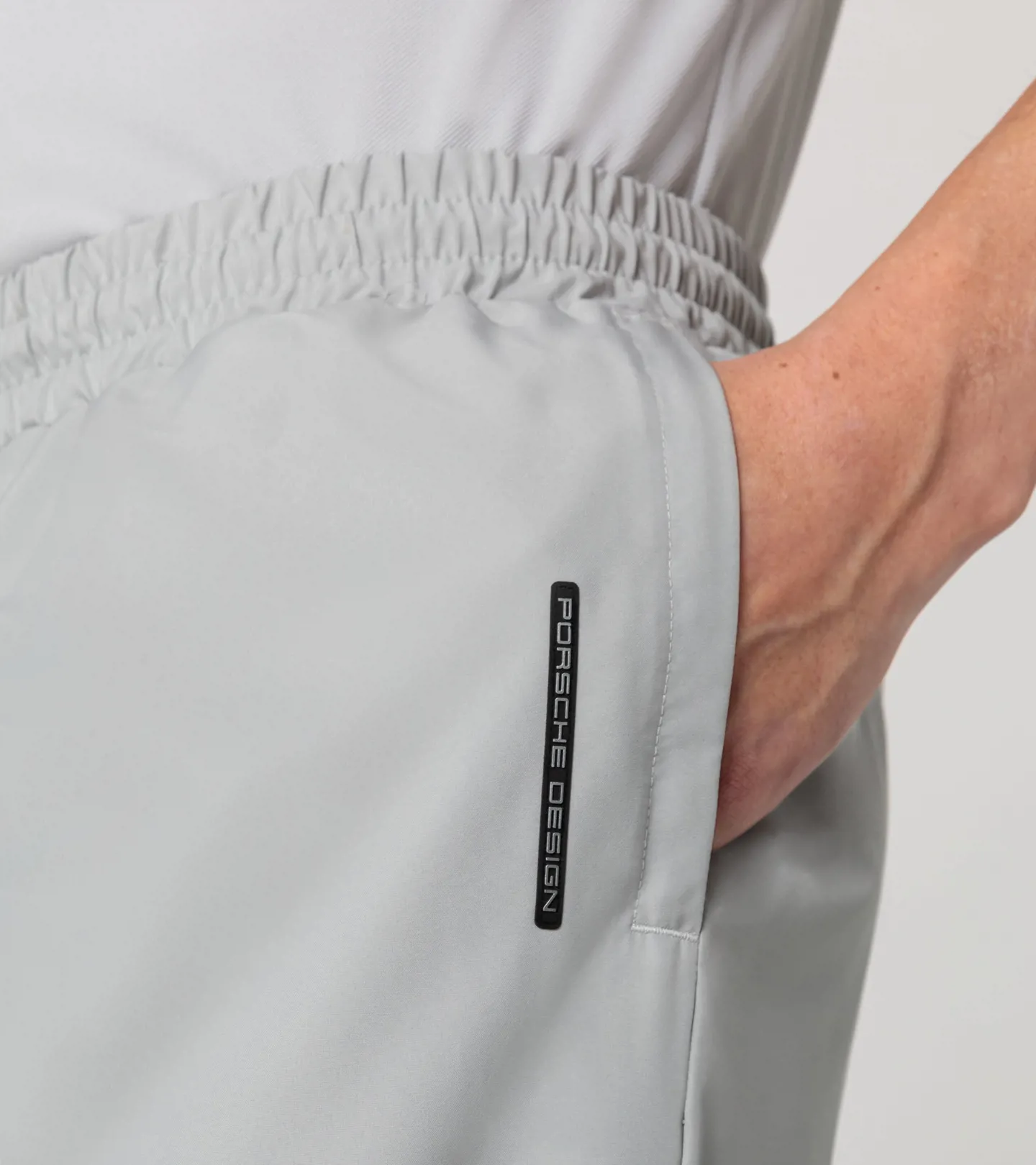 PORSCHE DESIGN Woven Tech Pants Kalhoty volnočasové sportovní funkční popělavě šedá