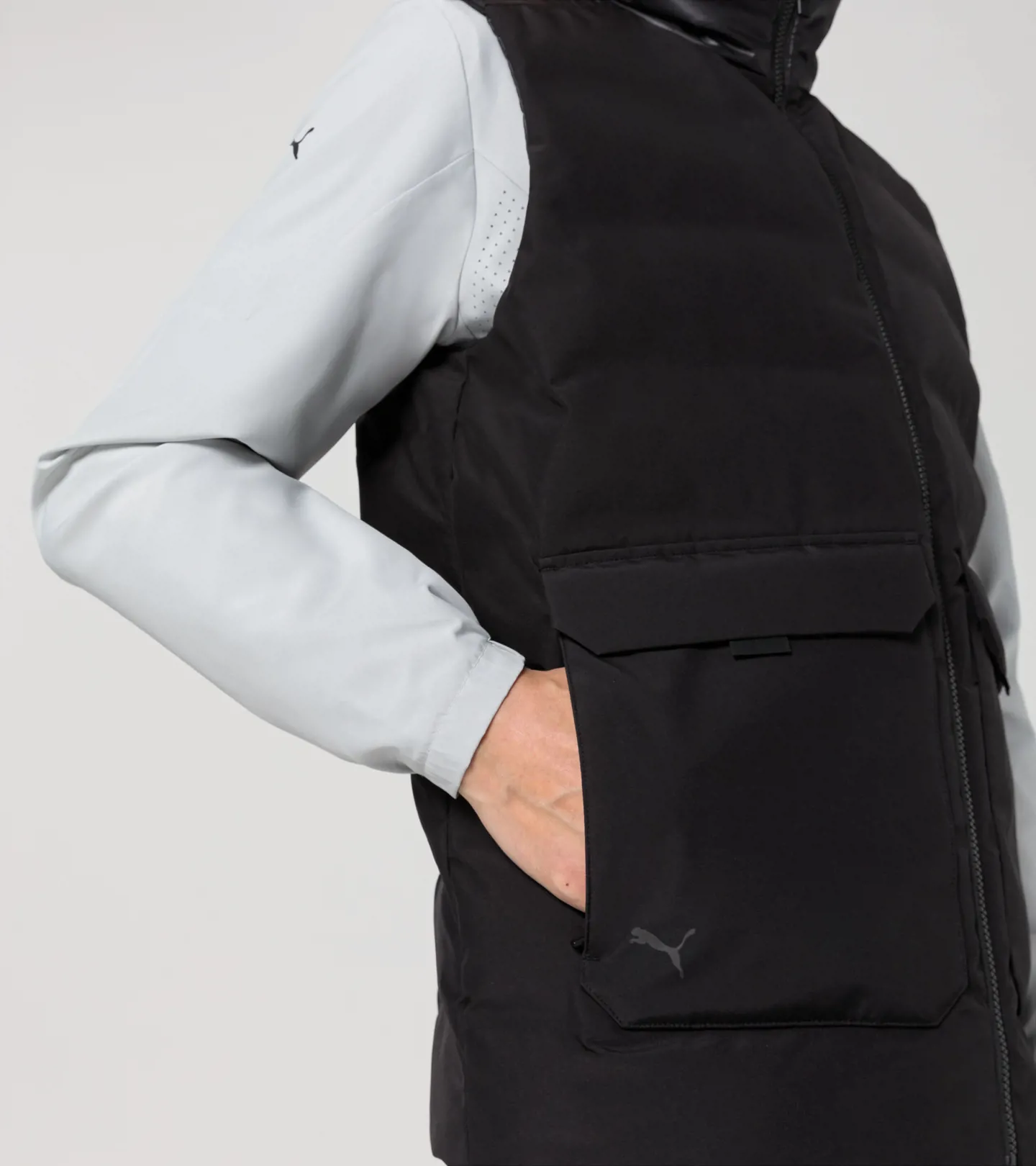 PORSCHE DESIGN Padded vest Vyteplená oboustranná vesta černá