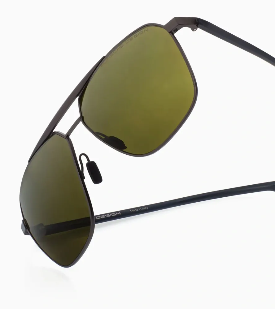 PORSCHE DESIGN Sunglasses P´8949 sluneční brýle tmavě šedé se zelenými skly pol.