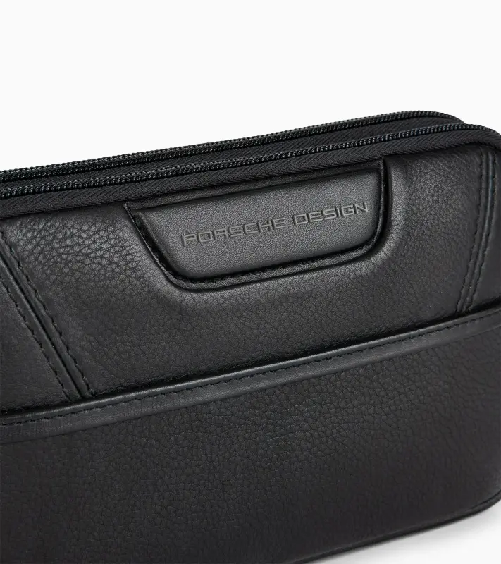 PORSCHE DESIGN Roadster Leather Travel Pouch Pouzdro diagonální kožené do města s vnitřním organizérem na zip černé