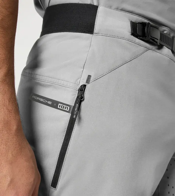 PORSCHE Bike Shorts Unisex Kalhoty krátké šortky cyklistické sportovní funkční s potiskem a logem světle šedá
