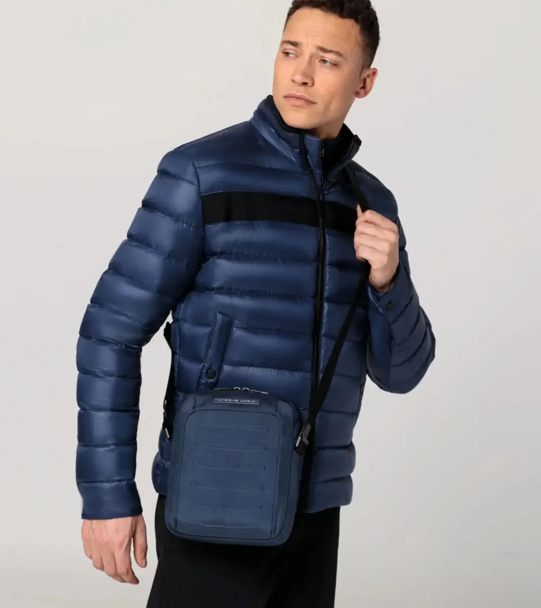 Porsche Design Roadster Pro Shoulder Bag XS malá taška přes rameno modrá