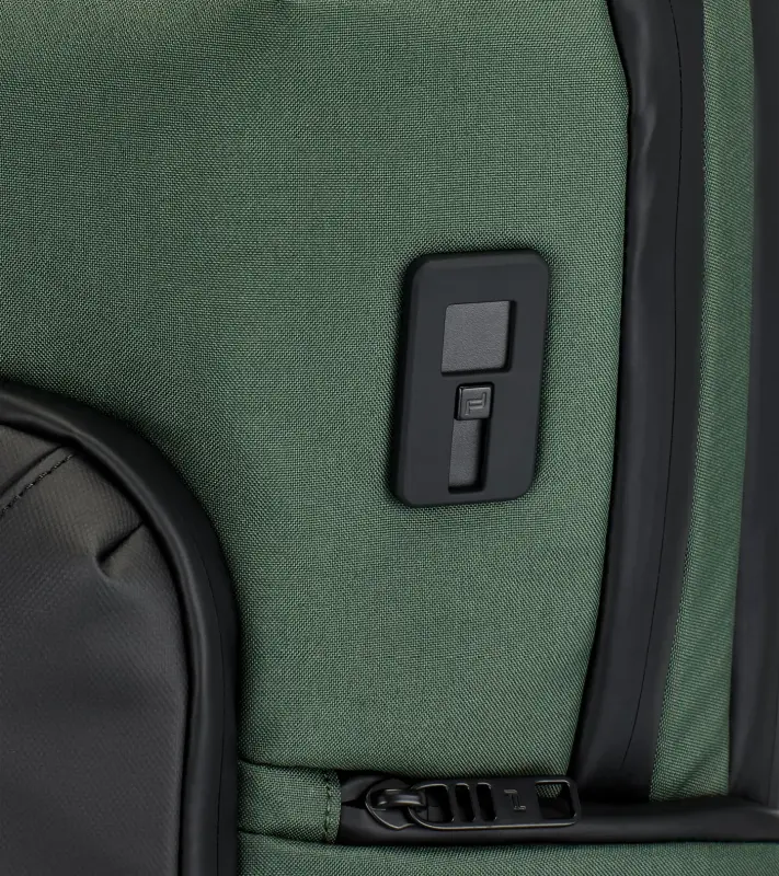 PORSCHE DESIGN Urban Eco Backpack M2 Batoh na záda kompaktní pracovní lesní zelená