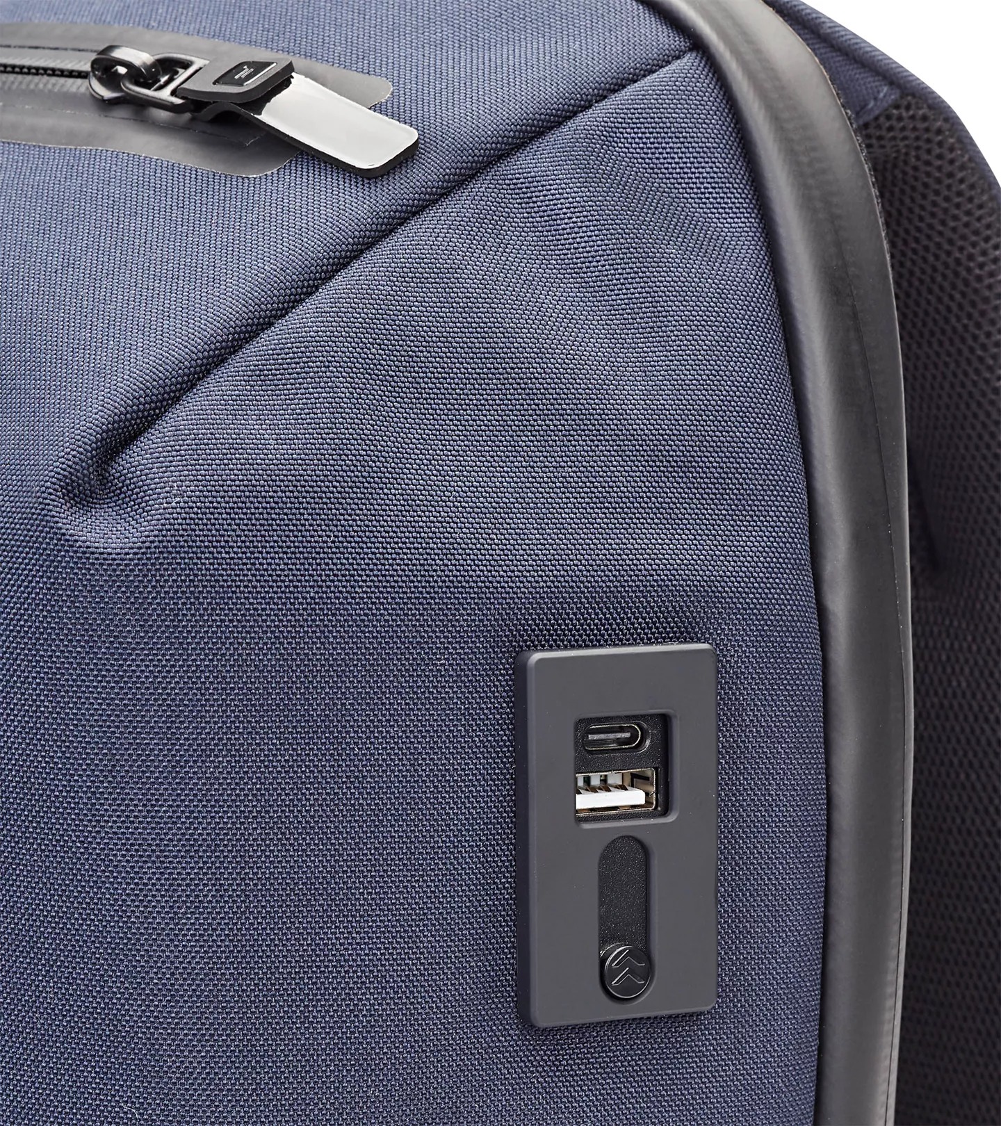 PORSCHE DESIGN Urban Eco Backpack XS Batoh na záda menší tmavě modrá