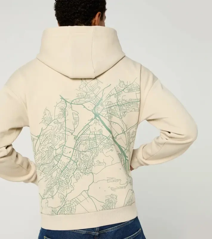 PORSCHE Unisex Urban hoodie Cayenne Electric Lifestyle Mikina klokanka s nášivkou a grafikou na zádech béžová
