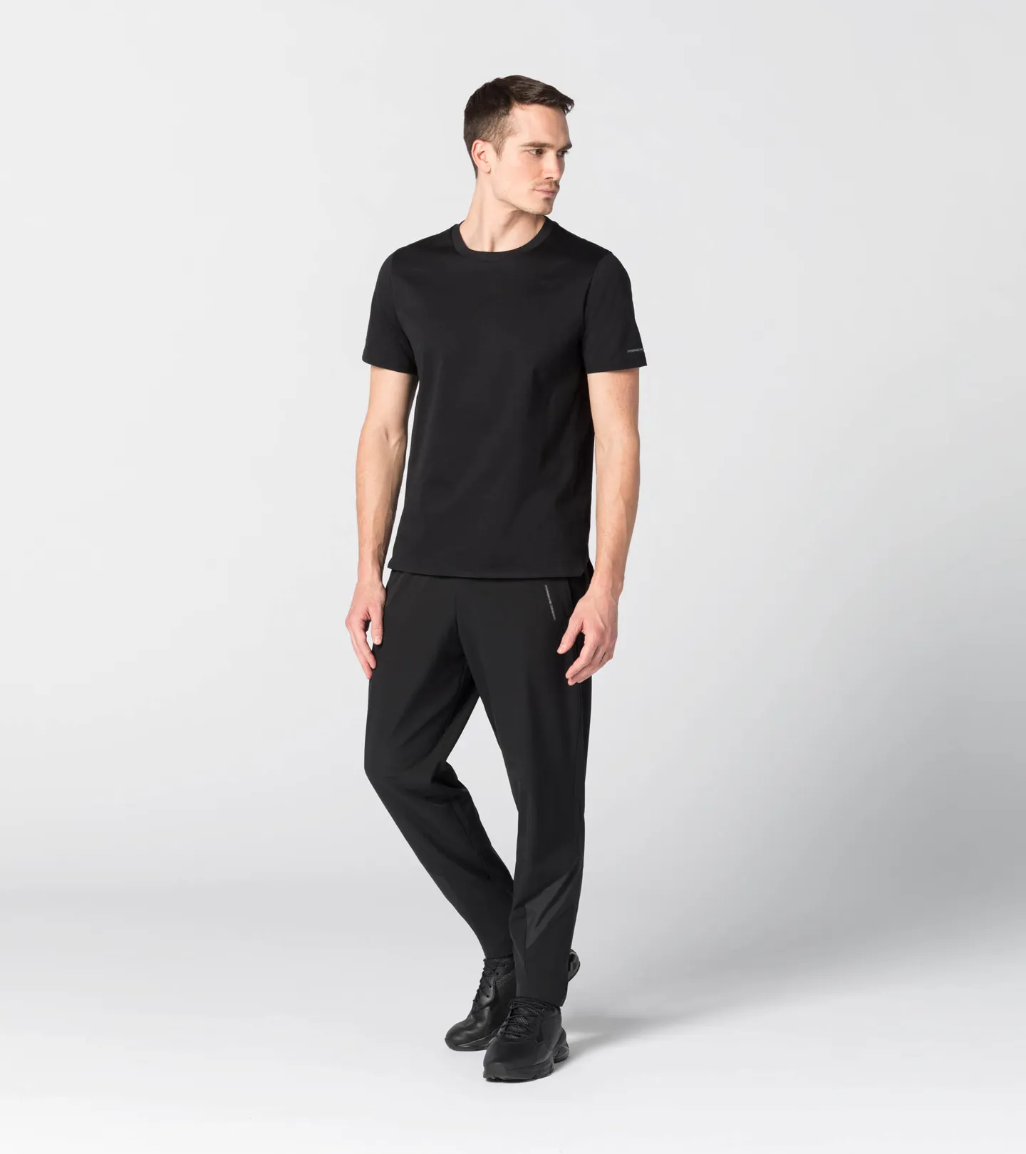 Porsche Design Essential T-SHIRT Tee Tričko s kulatým výstřihem barva černá jet black