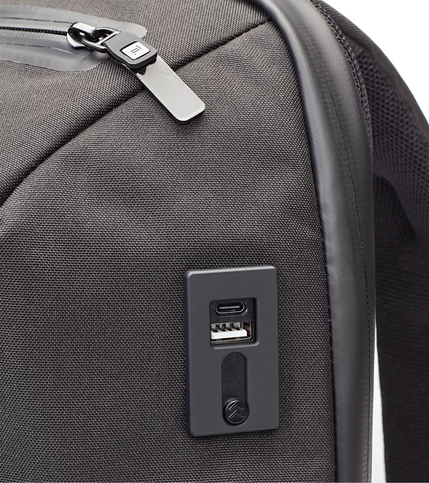 PORSCHE DESIGN Urban Eco Backpack XS Batoh na záda menší černá