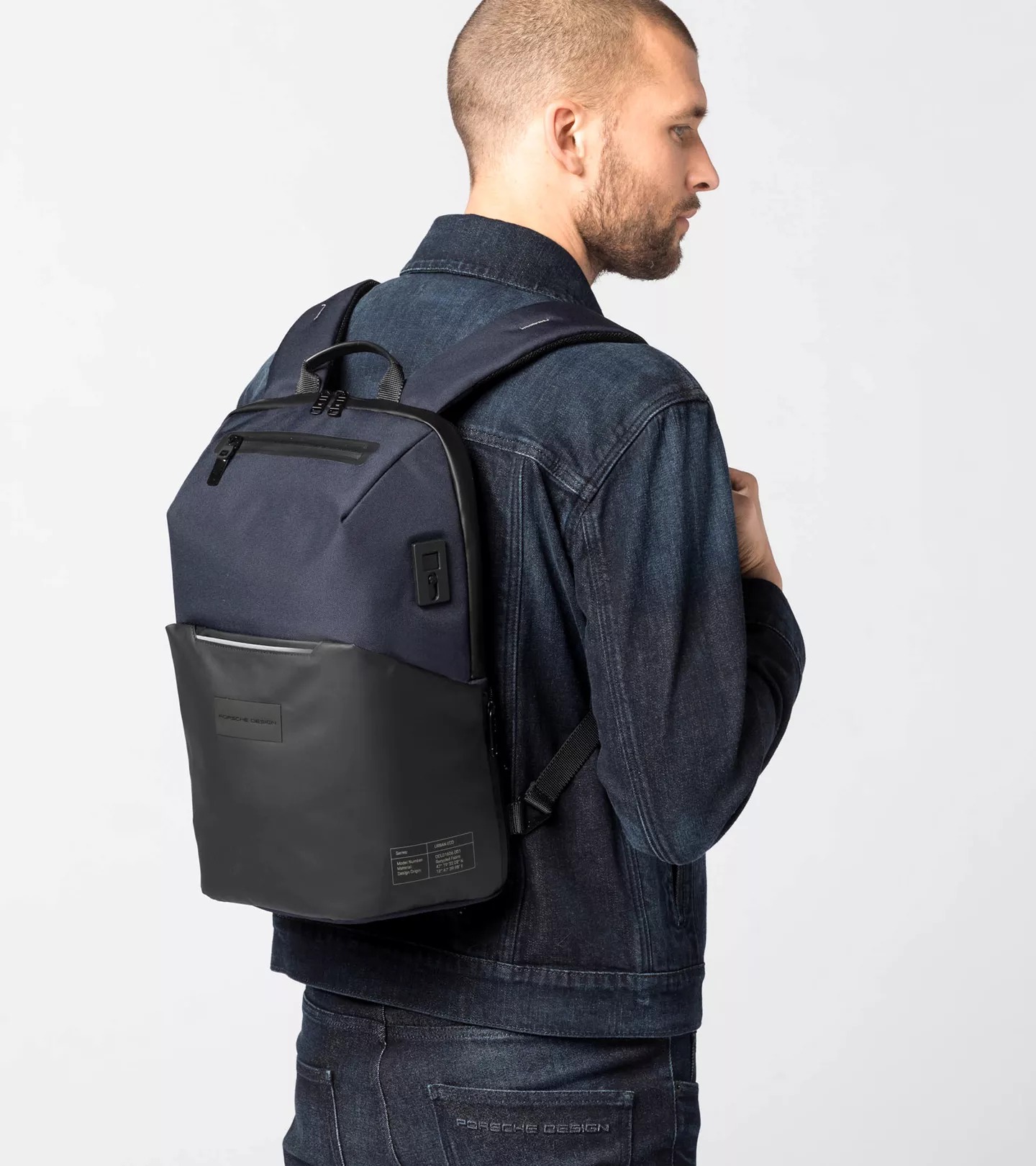 PORSCHE DESIGN Urban Eco Backpack XS Batoh na záda menší tmavě modrá