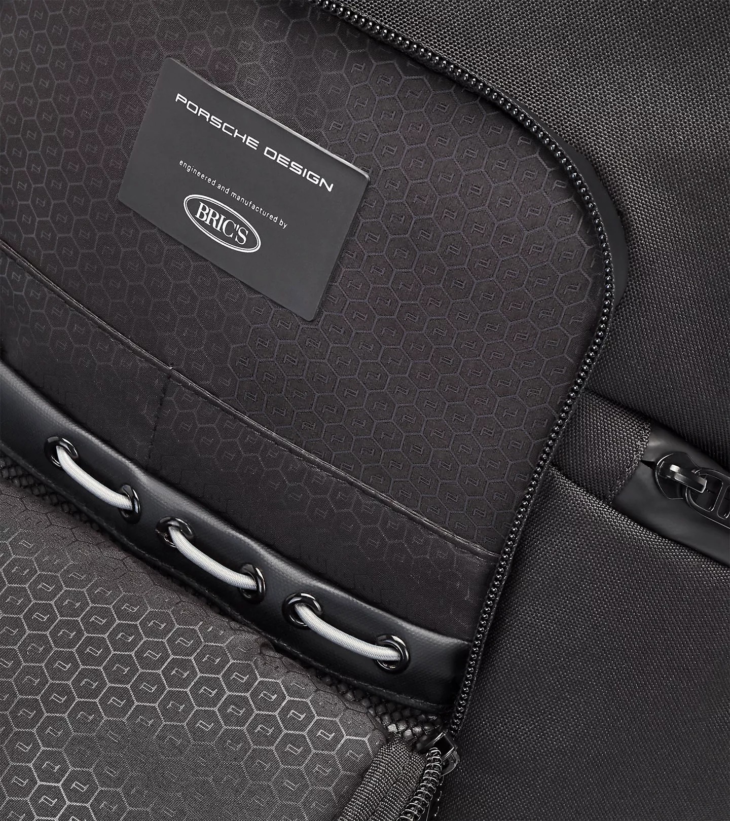 PORSCHE DESIGN Urban Eco Backpack S Batoh na záda malý černá