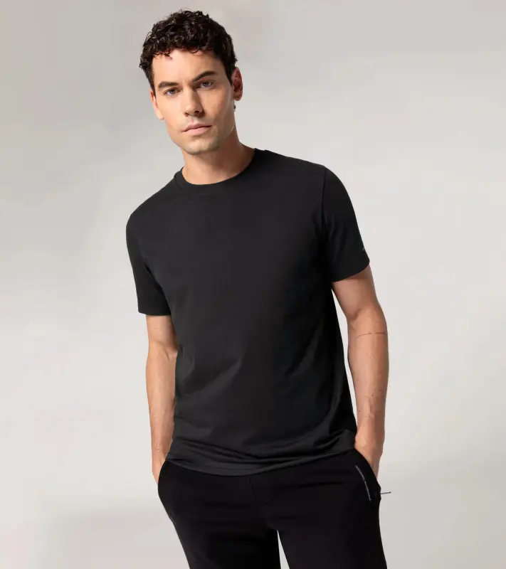 PORSCHE DESIGN T-shirt Essential Tričko volnočasové sportovní s kulatým výstřihem a logem černá