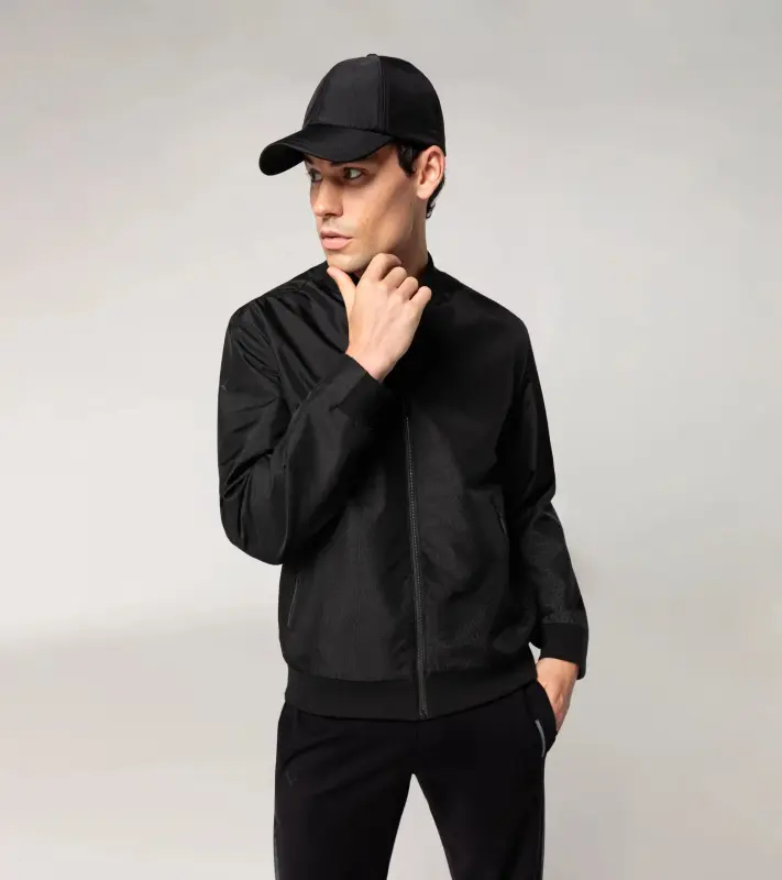 PORSCHE DESIGN Masterpiece blouson Bunda volnočasová sportovní na zip a šestiúhelníkovým vzorem černá