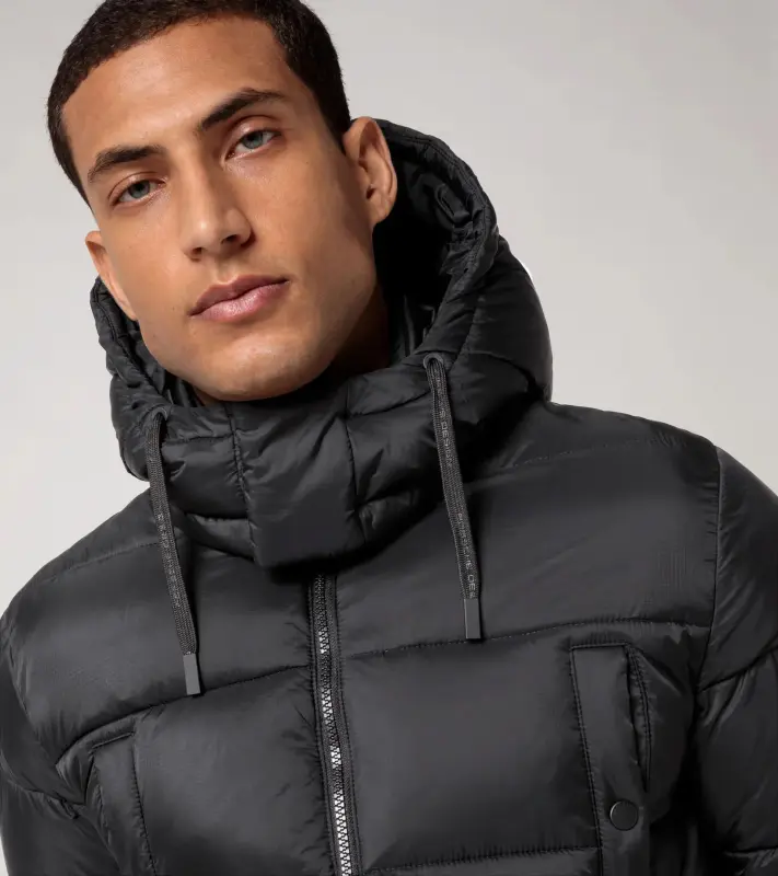 PORSCHE DESIGN Lightweight parka Bunda prošívaná odlehčená delšího střihu s kapucí černá