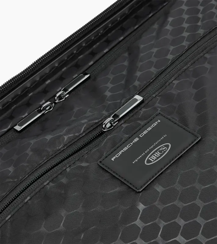 PORSCHE DESIGN Roadster Hardcase Trolley S Kufr lehké kabinové skořepinové zavazadlo černé matné USB TSA