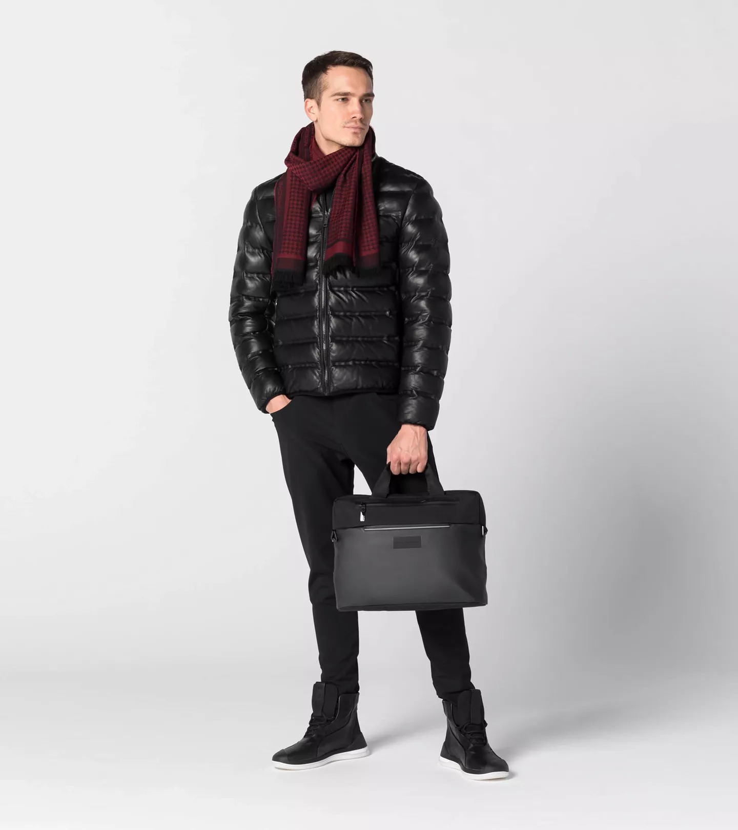 Porsche Design Urban Eco Briefcase M manažerská aktovka černá black