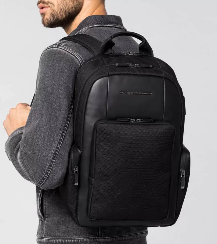 PORSCHE DESIGN Roadster Nylon Backpack M2 Business batoh střední velikosti černá