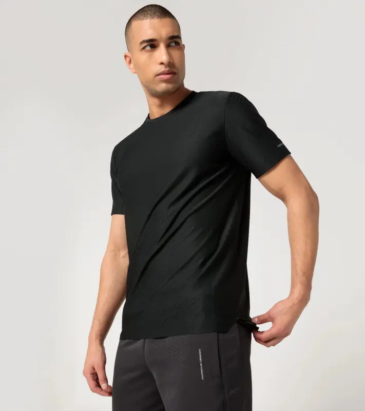 PORSCHE DESIGN Hexagon T-shirt Tričko sportovní s kulatým výstřihem a logem na rukávu s šestiúhelníkovým vzorem černá