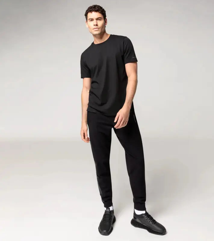 PORSCHE DESIGN T-shirt Essential Tričko volnočasové sportovní s kulatým výstřihem a logem černá