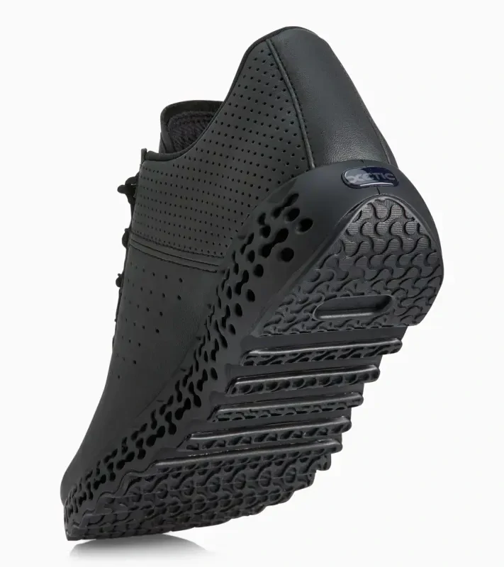PORSCHE DESIGN Xetic V Sneakers Obuv volnočasová sportovní kožená odlehčená černá