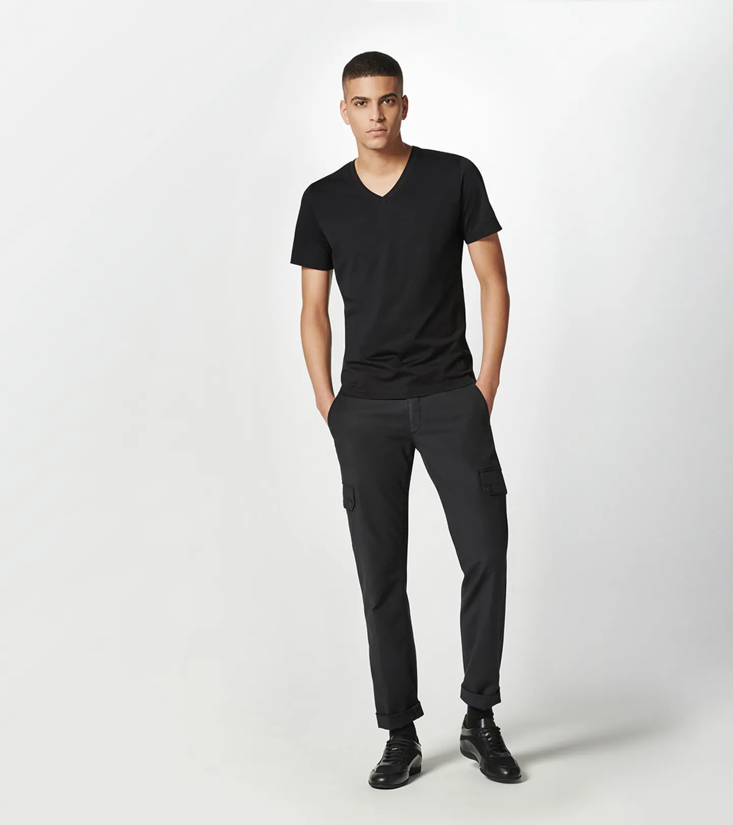 PORSCHE DESIGN V-neck T-shirt Tričko bavlněné s výstřihem do V černá, bílá, námořní modrá